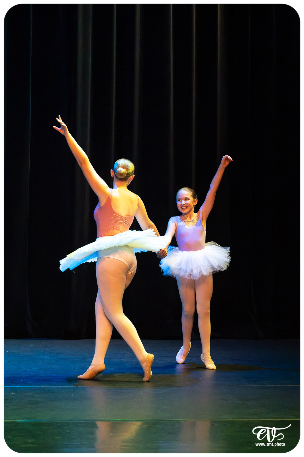 ECOLE DE DANSE CÉCILE ADAMOW